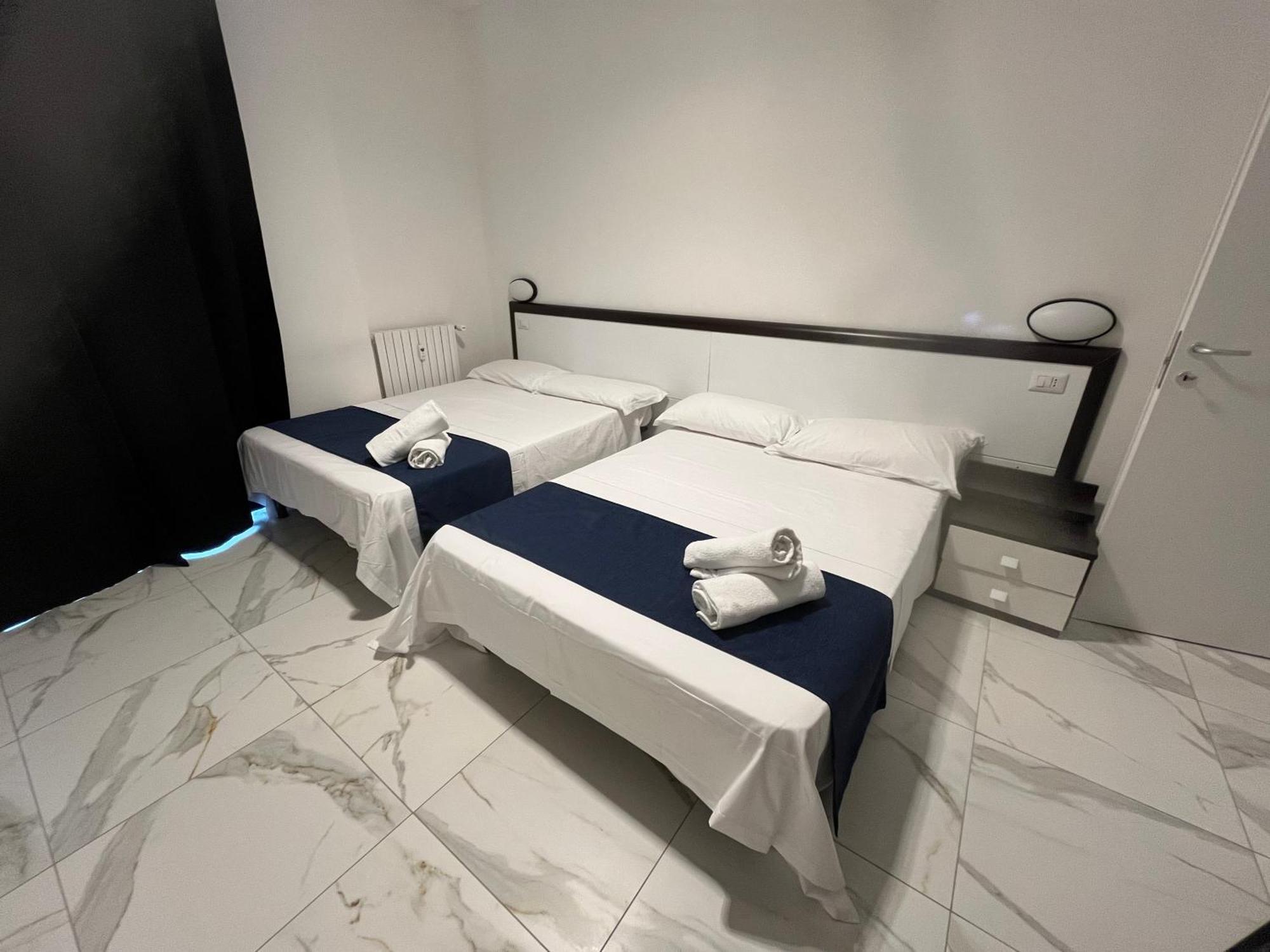 Jcube Apartments Bocconi Milano Luaran gambar