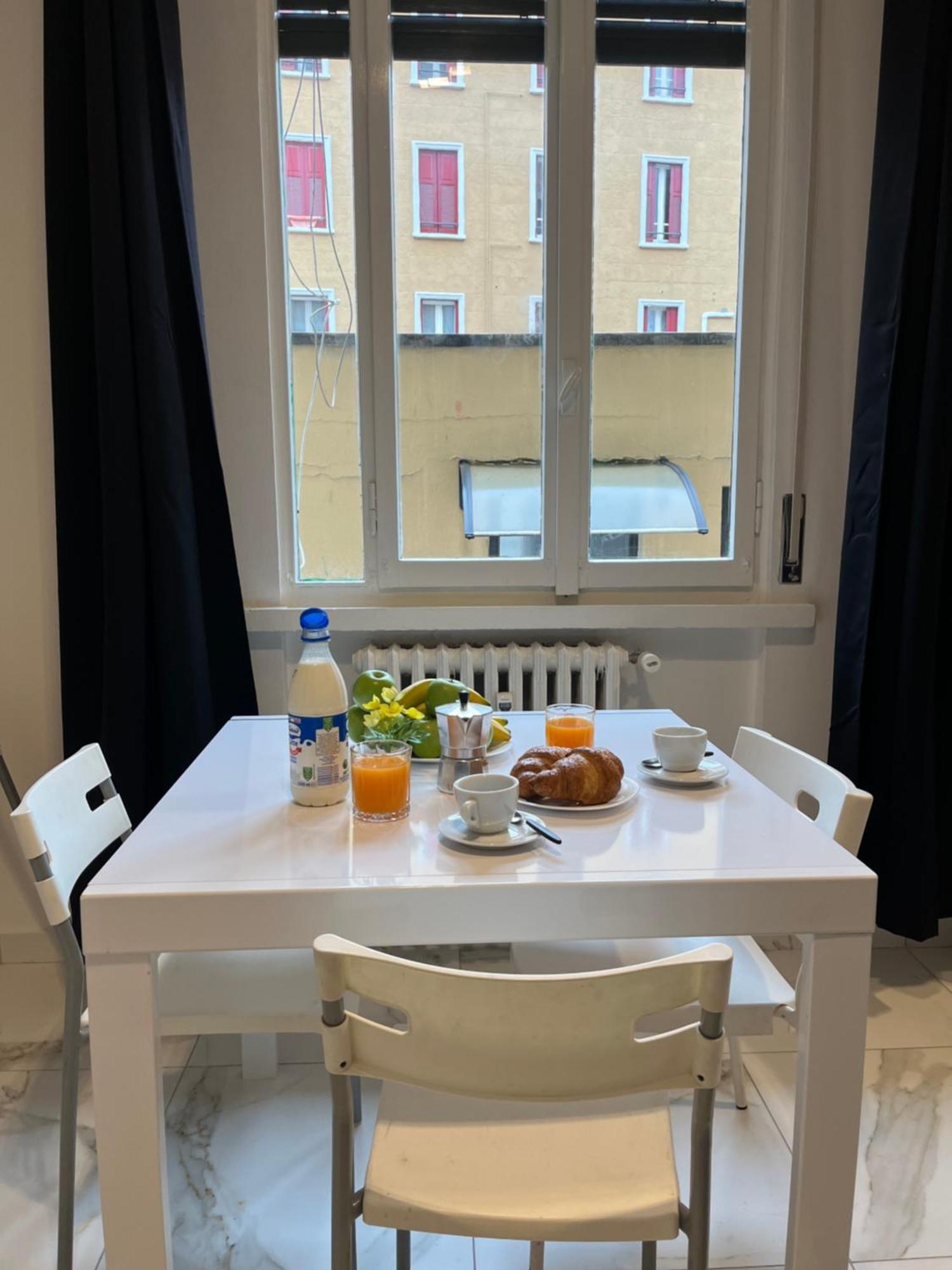 Jcube Apartments Bocconi Milano Luaran gambar